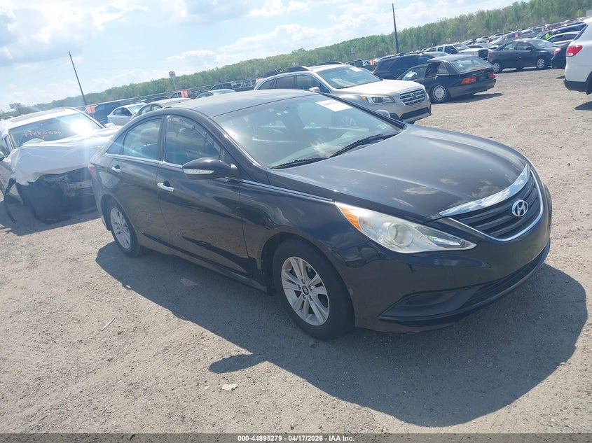 5NPEB4AC9EH839560 HYUNDAI SONATA Photo 1