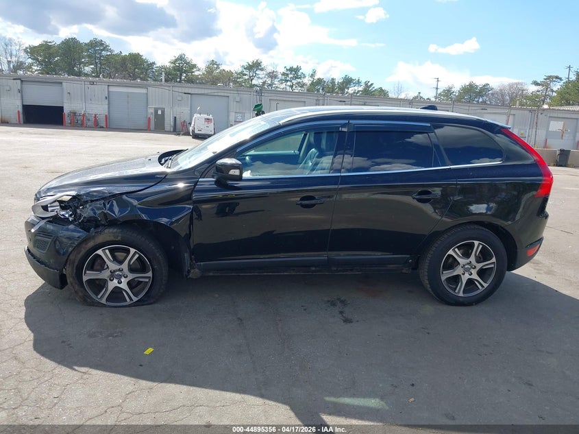 2012 Volvo Xc60 T6/T6 Platinum/T6 Premier Plus/T6 R-Design/T6 R-Design Platinum/T6 R-Design Premier Plus VIN: YV4902DZ9C2284116 Lot: 44895356