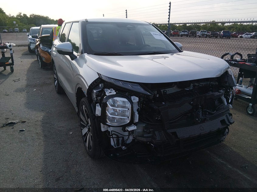 2025 Mitsubishi Outlander Se 2.5 S-Awc/Trail Edition S-Awc