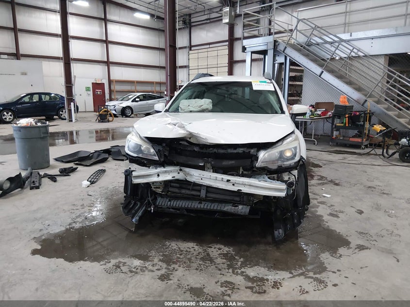 2015 SUBARU OUTBACK auction photo 6