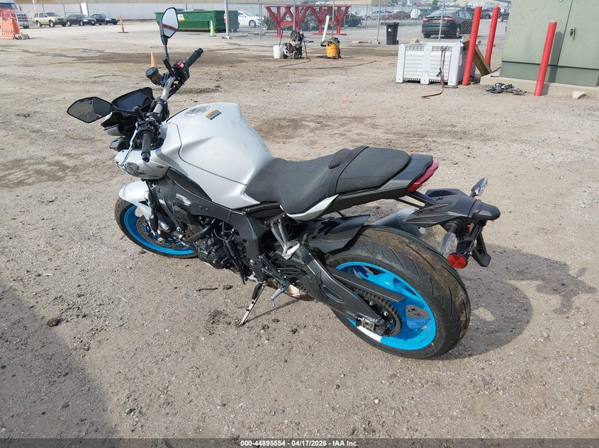 2026 YAMAHA MTN1000 auction photo 3