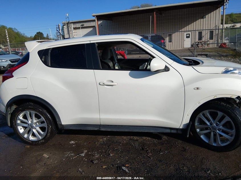 2014 NISSAN JUKE SV · Фото 14