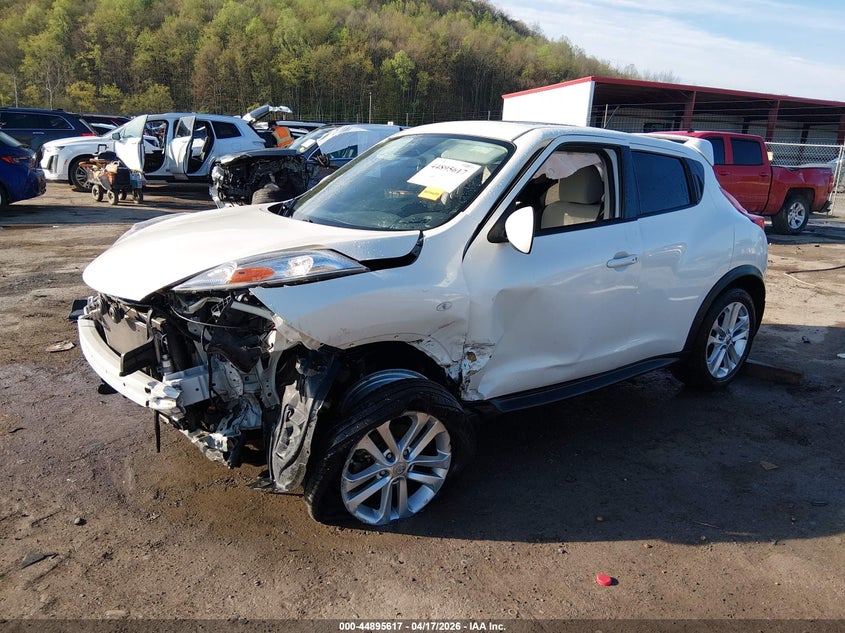 2014 NISSAN JUKE SV · Фото 2