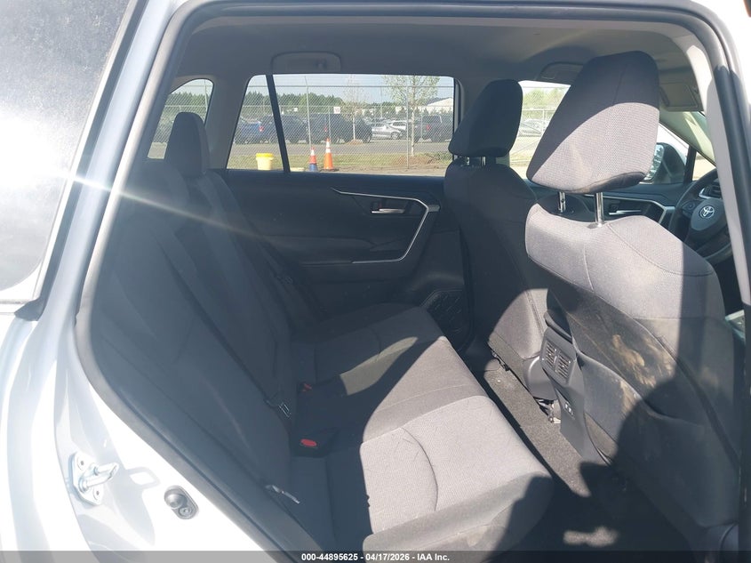 2020 TOYOTA RAV4 VIN: JTMRWRFV8LD059016
