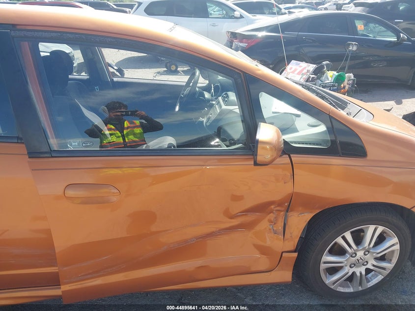 2010 HONDA FIT auction photo 6