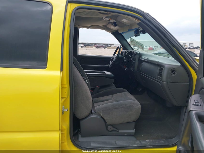 2006 CHEVROLET SILVERADO TRUCK 5.3L V-8 295HP