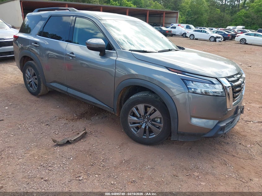 2022 Nissan Pathfinder Sv 2Wd