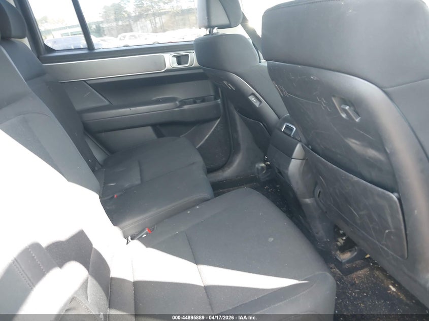 2024 HYUNDAI SANTA FE auction photo 8