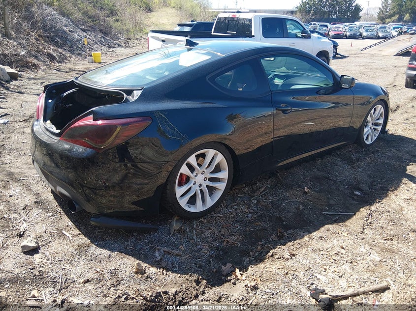 2014 Hyundai Genesis 2.0T R-Spec