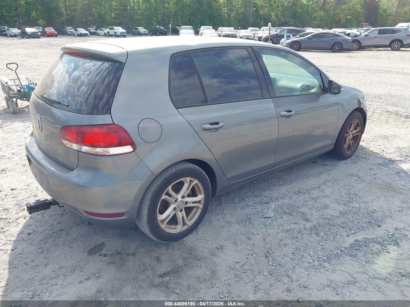 2011 Volkswagen Golf 2.5L 4-Door