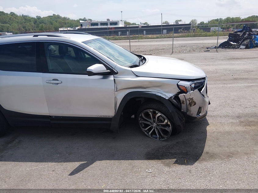 2021 GMC TERRAIN auction photo 6