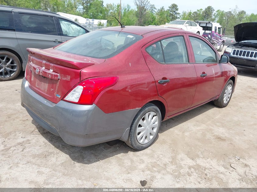 2016 Nissan Versa 1.6 S+