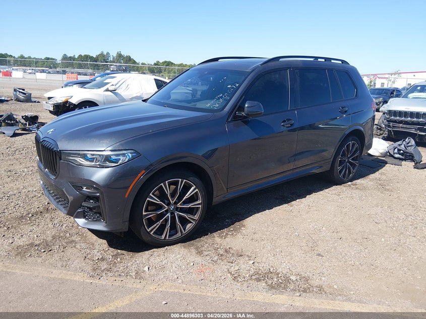 Vin: 5uxcx6c06m9h96120, lot: 45393667, bmw x7 m50i 20212