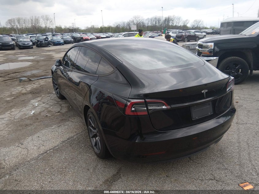 2021 Tesla Model 3 Standard Range Plus Rear-Wheel Drive