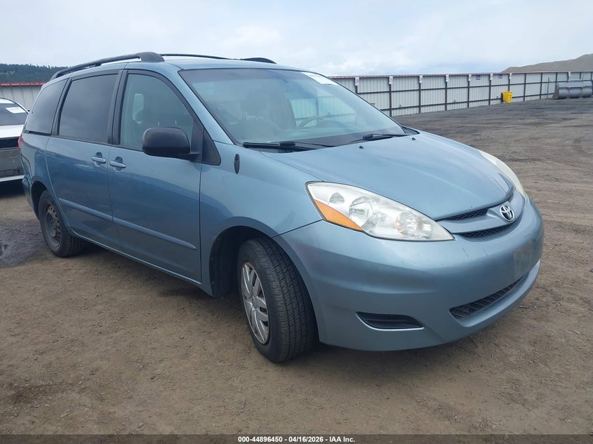 2008 Toyota Sienna Le