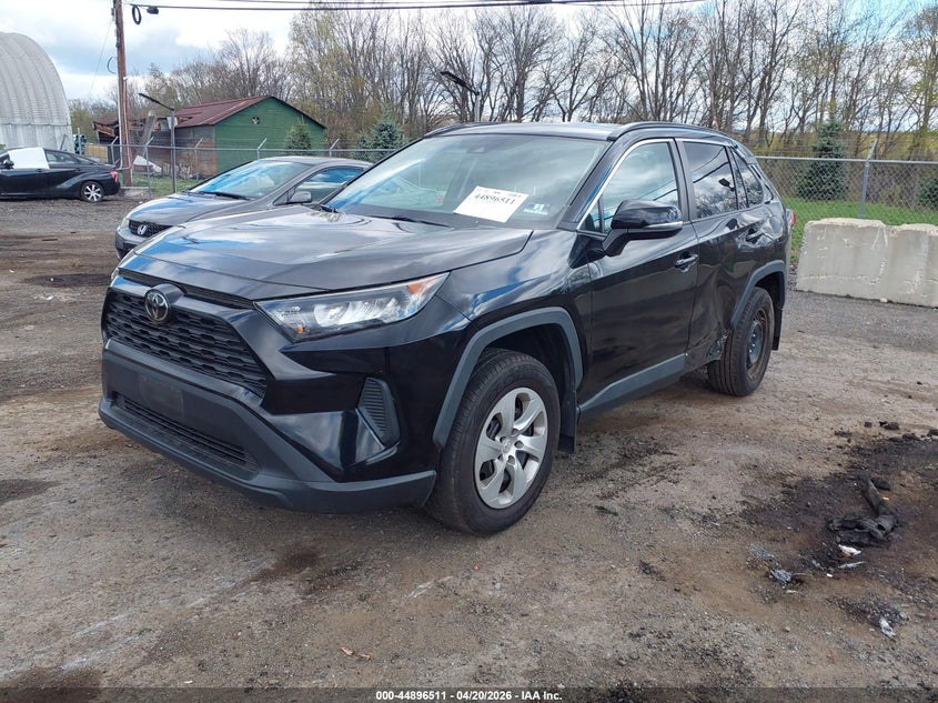 2T3G1RFV1KW006973 2019 TOYOTA RAV4 LE photo 1