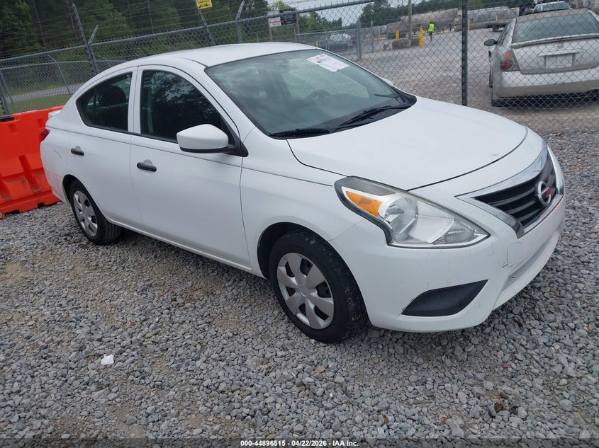 2016 Nissan Versa 1.6 S+