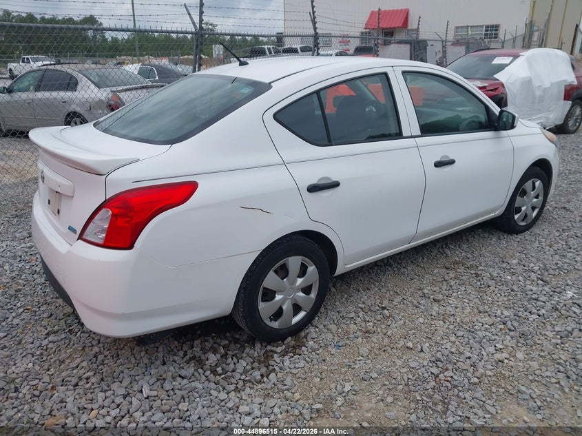 2016 Nissan Versa 1.6 S+