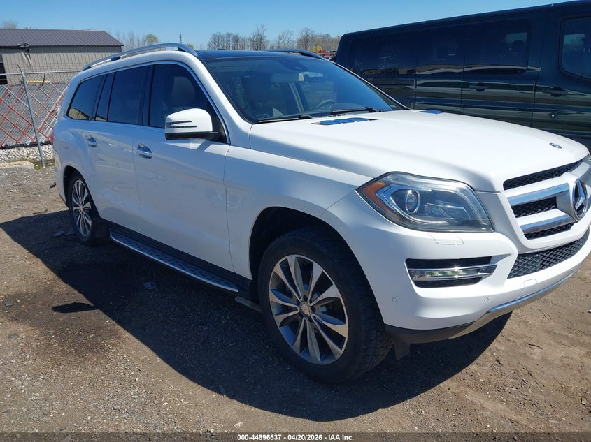 MERCEDES-BENZ GL 450 2015. Lot# 44896537. VIN 4JGDF6EE3FA480766. Photo 1