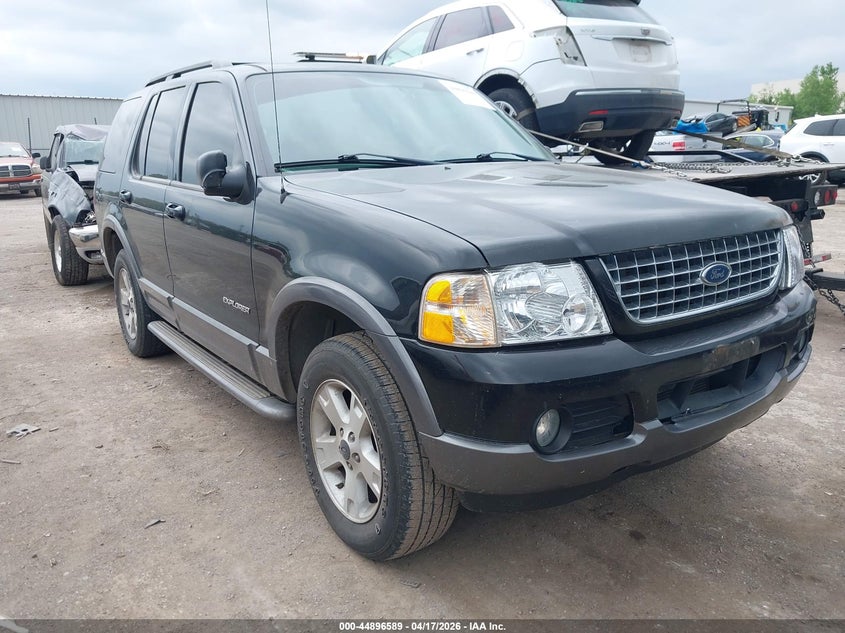 2004 Ford Explorer Xlt