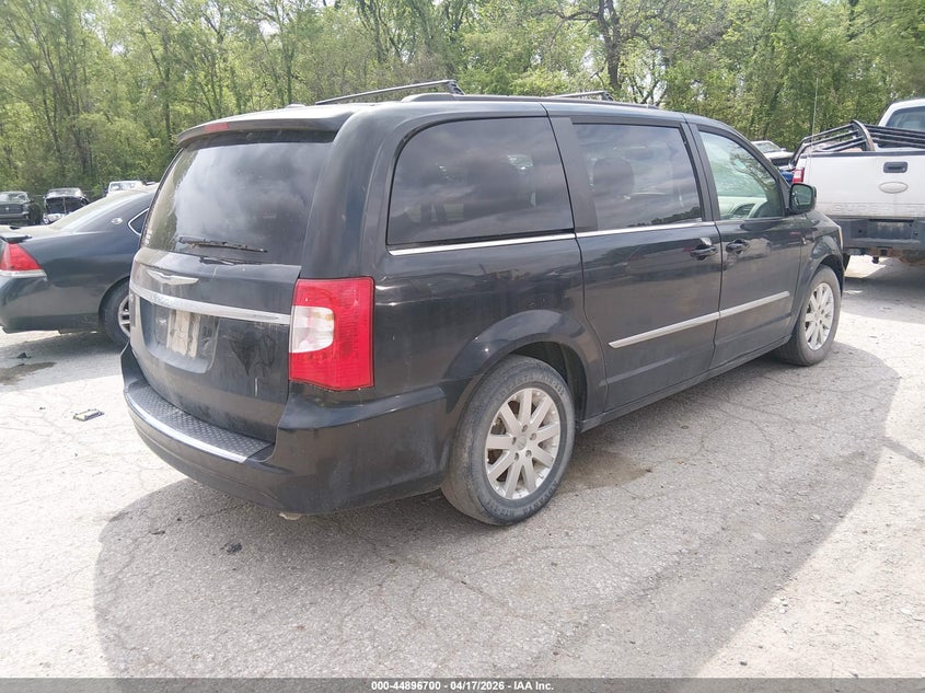 2015 Chrysler Town & Country Touring