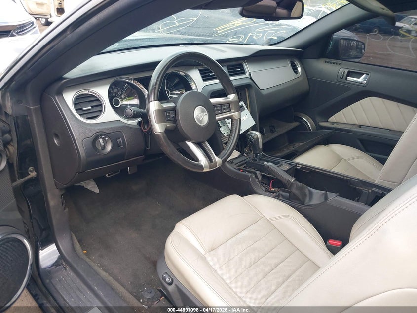 2014 Ford Mustang V6 Premium