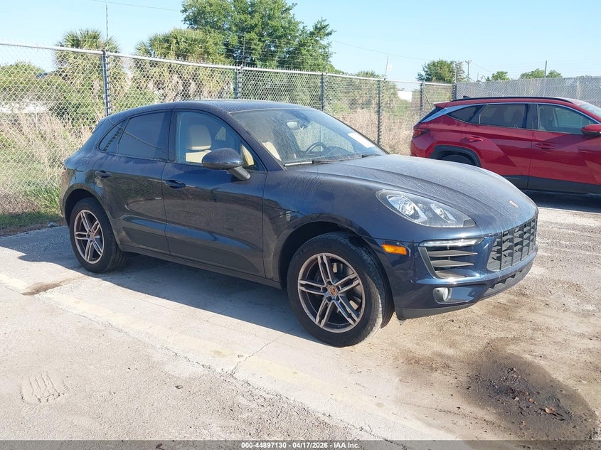 2017 Porsche Macan