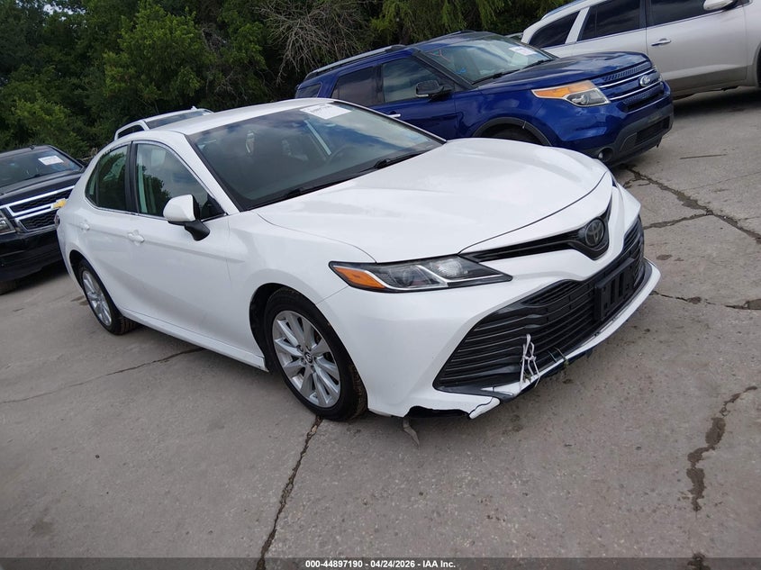 2019 Toyota Camry Le