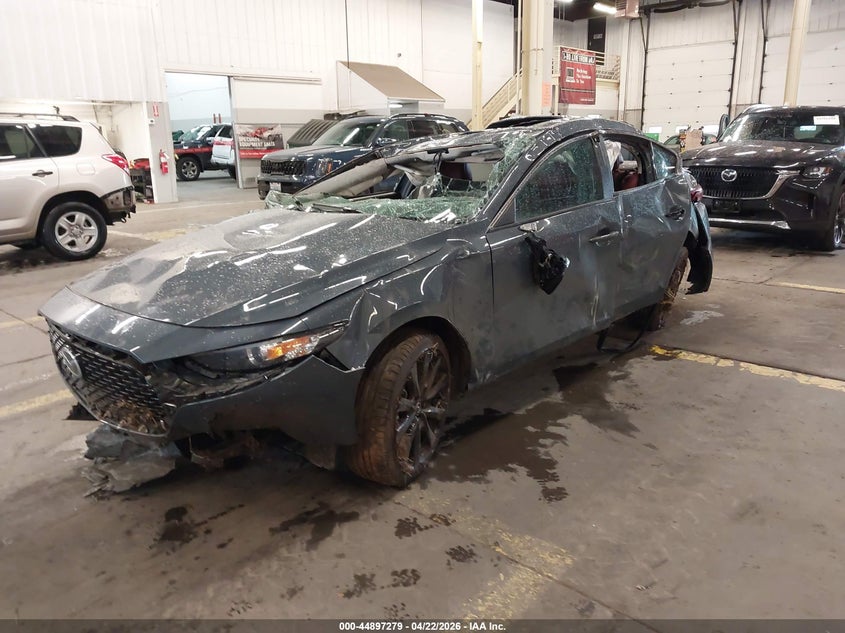 2023 MAZDA MAZDA3 auction photo 2