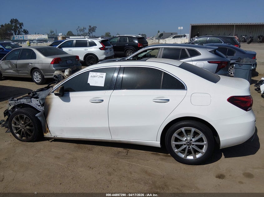 2021 Mercedes-Benz A 220 VIN: W1K3G4EB6MJ320780 Lot: 44897298