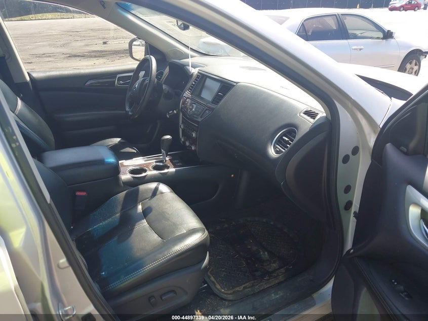 2015 Nissan Pathfinder Sl