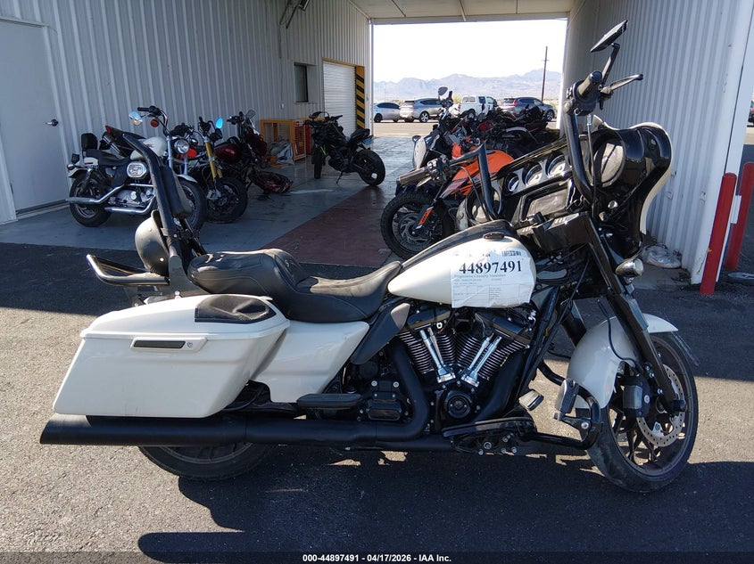 2023 Harley-Davidson Flhxst VIN: 1HD1ABL12PB675461 Lot: 50266946