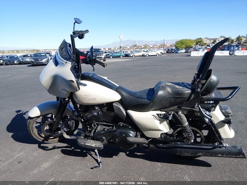 2023 Harley-Davidson Flhxst VIN: 1HD1ABL12PB675461 Lot: 50266946