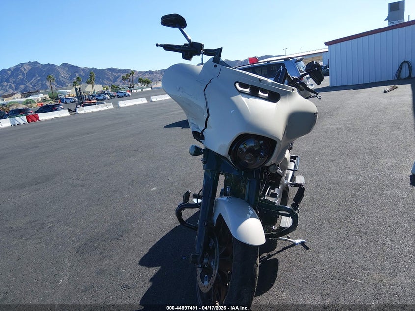 HARLEY-DAVIDSON FLHXST 2023