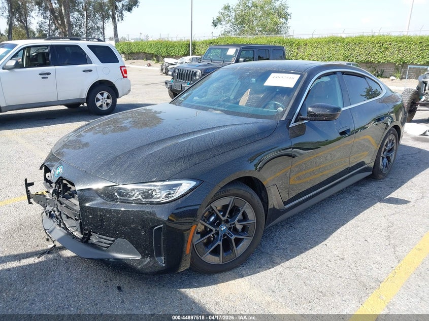 Vin: wby43aw0xrfr50882, lot: 45394882, bmw i4 gran coupe edrive35 20242