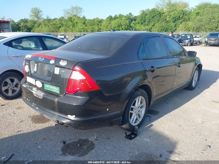 2011 Ford Fusion S