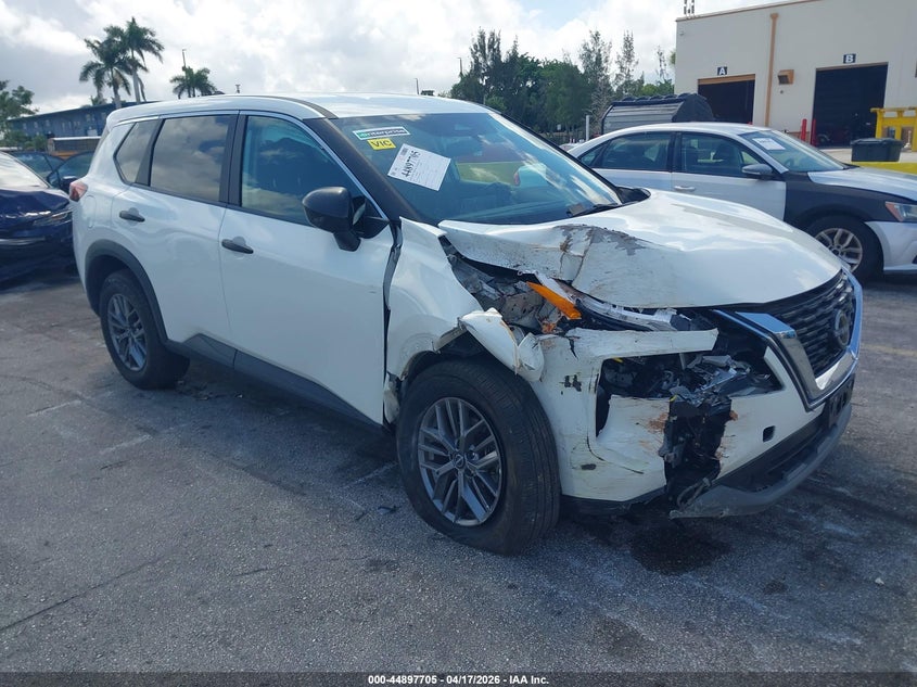 NISSAN ROGUE 2023. Lot# 44897705. VIN 5N1BT3AB1PC908012. Photo 1