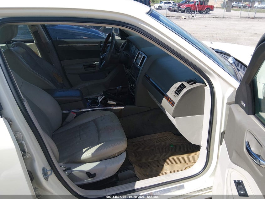 2009 Chrysler 300C Awd