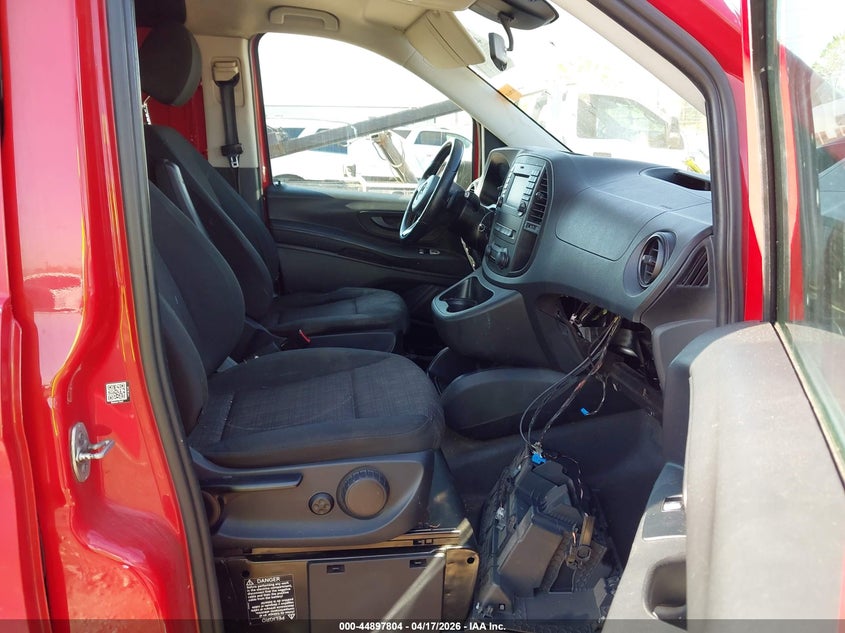 2016 Mercedes-Benz Metris