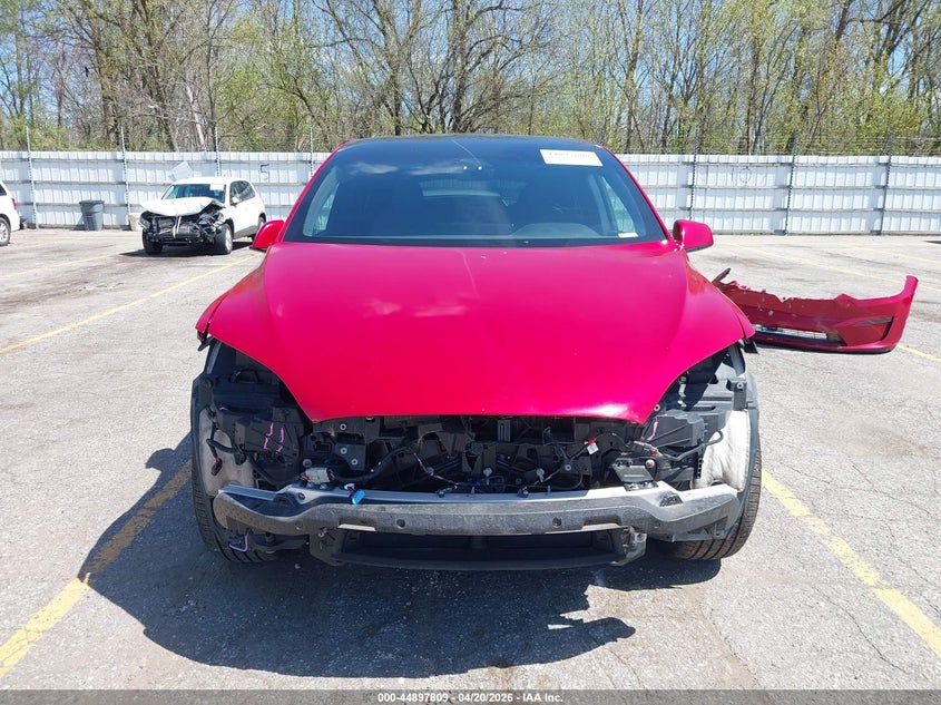 2022 Tesla Model X Dual Motor All-Wheel Drive VIN: 7SAXCAE57NF349250 Lot: 44897809