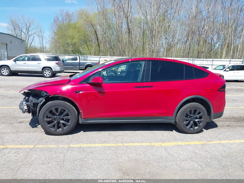 2022 Tesla Model X Dual Motor All-Wheel Drive VIN: 7SAXCAE57NF349250 Lot: 44897809