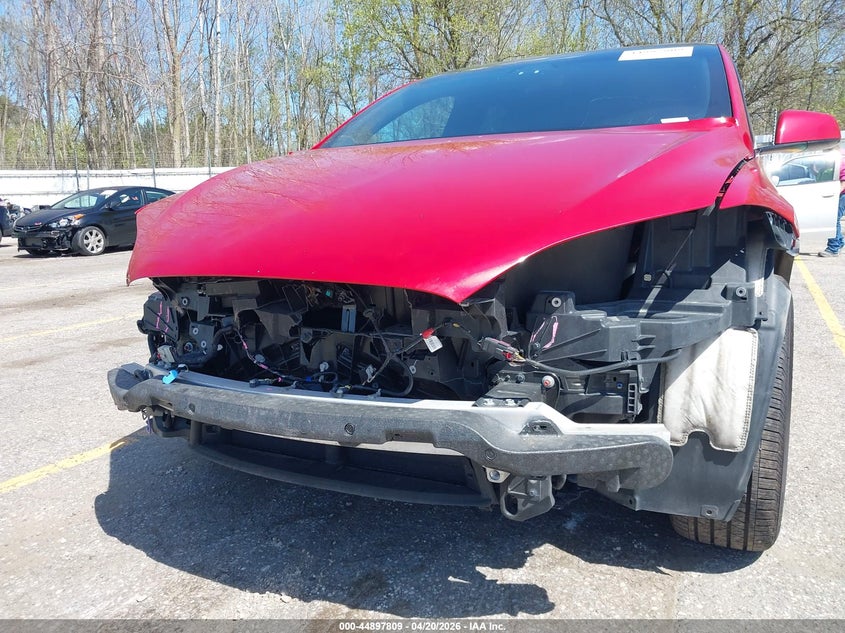 2022 Tesla Model X Dual Motor All-Wheel Drive VIN: 7SAXCAE57NF349250 Lot: 44897809