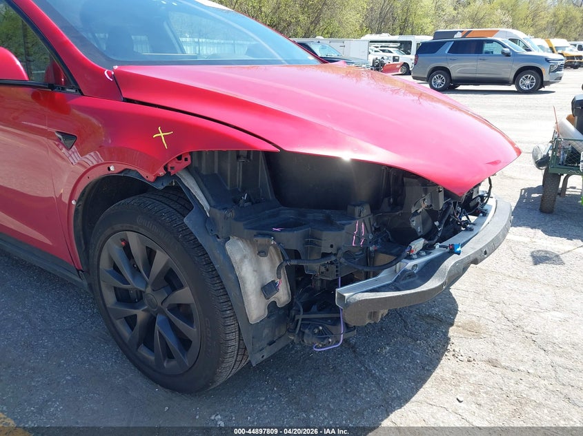 2022 Tesla Model X Dual Motor All-Wheel Drive VIN: 7SAXCAE57NF349250 Lot: 44897809