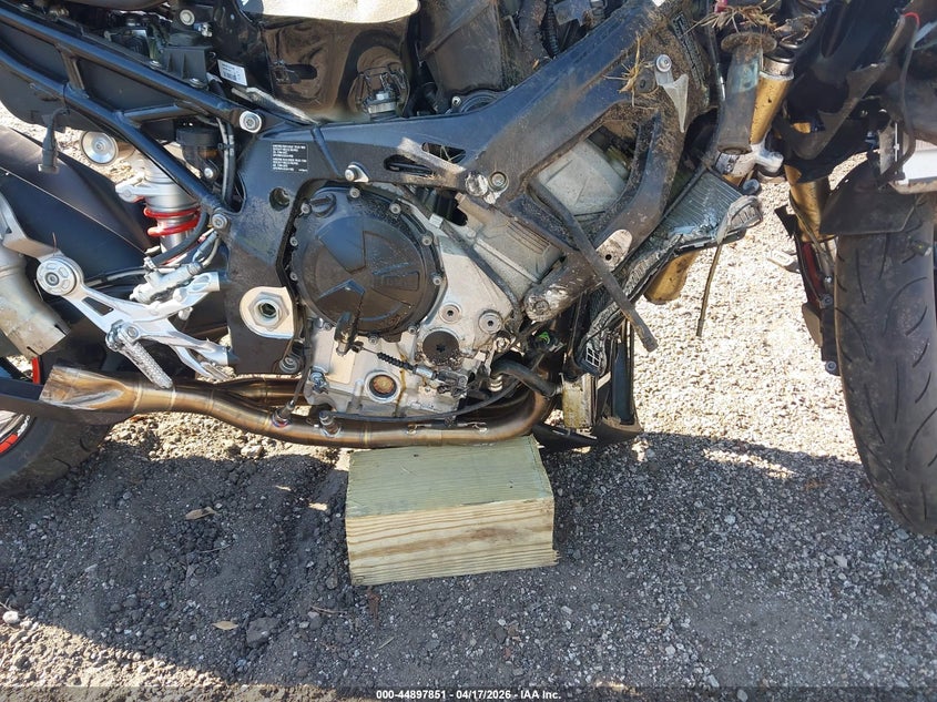 2025 BMW S 1000 auction photo 8