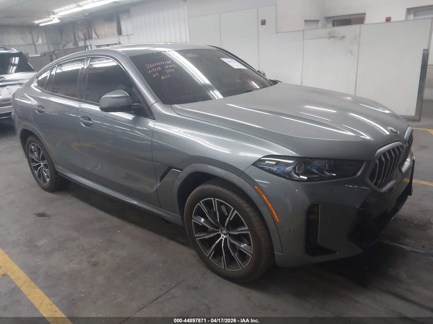 2025 BMW X6 XDRIVE40I