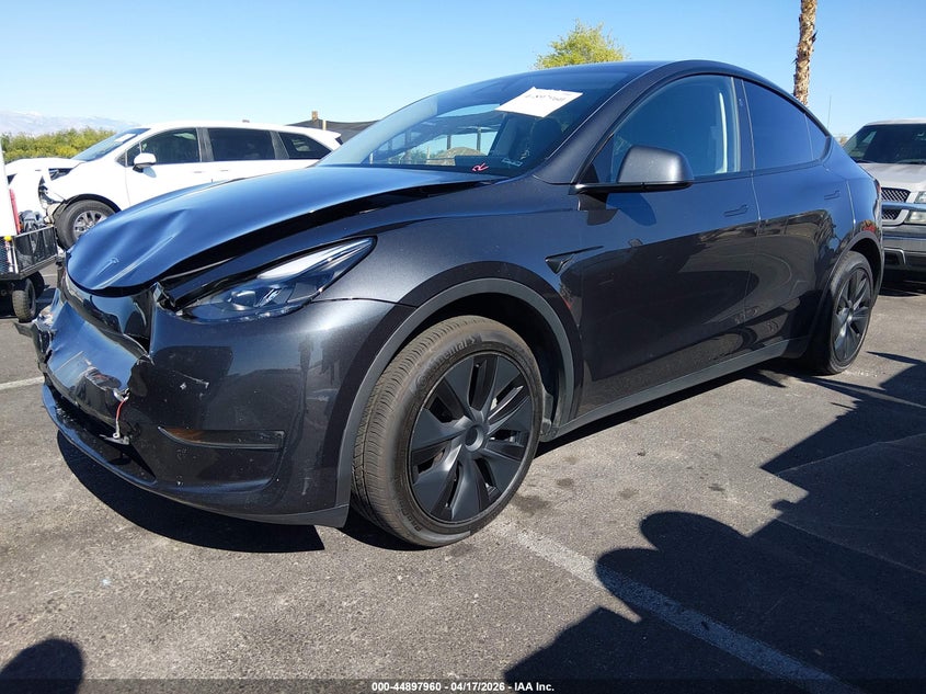 Vin: 7saygded1rf185257, lot: 45395324, tesla model y long range single motor rear-wheel drive/rwd 20242