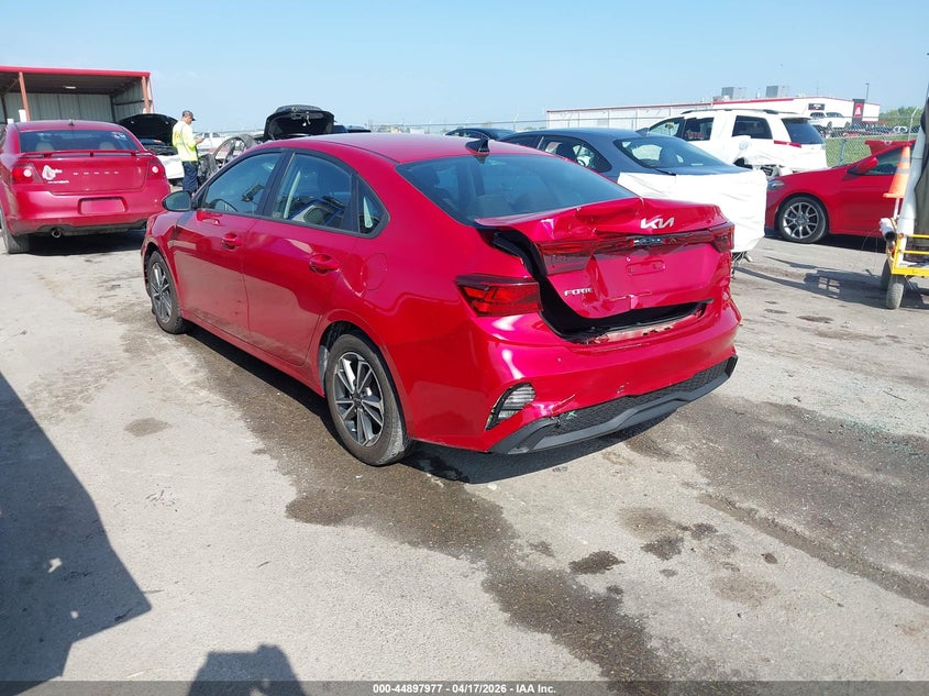 Vin: 3kpf24ad8pe624711, lot: 45395341, kia forte lxs 20233