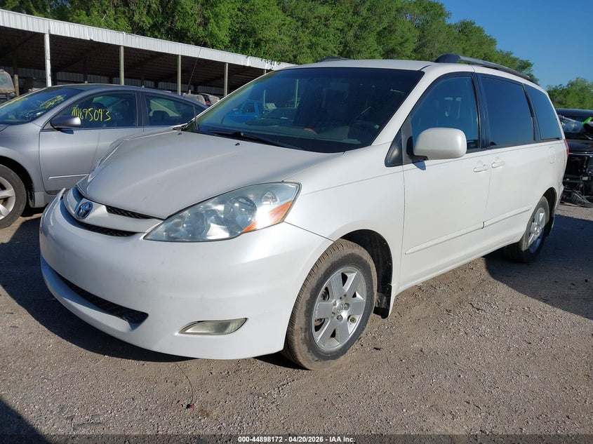 2008 Toyota Sienna Xle