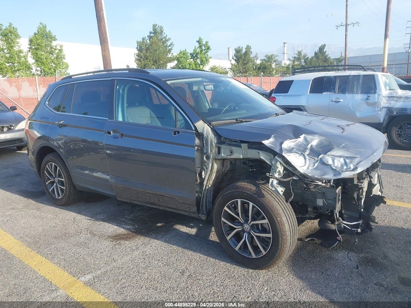 2019 Volkswagen Tiguan 2.0T Se/2.0T Sel/2.0T Sel R-Line/2.0T Sel R-Line Black