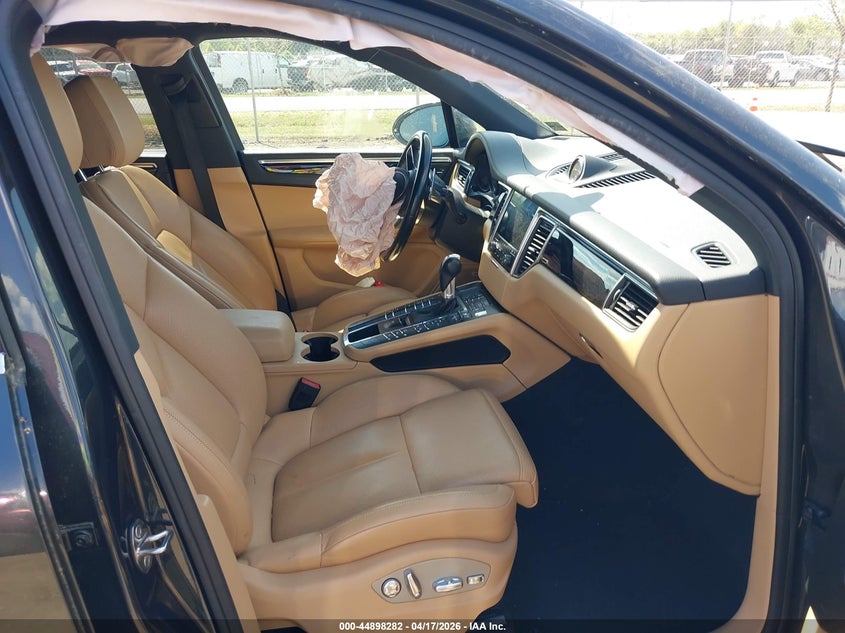 2018 Porsche Macan Sport Edition